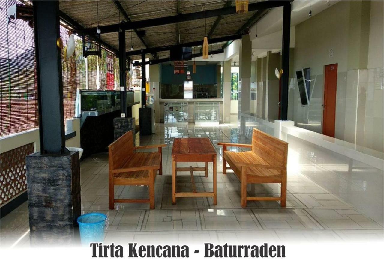 Tirta Kencana バトゥラデン エクステリア 写真
